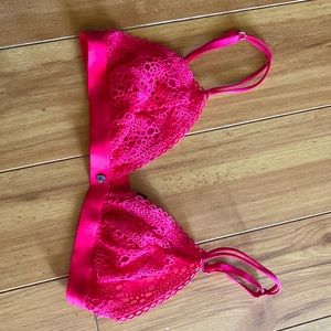 Blackheart Lace Bralette. NWOT